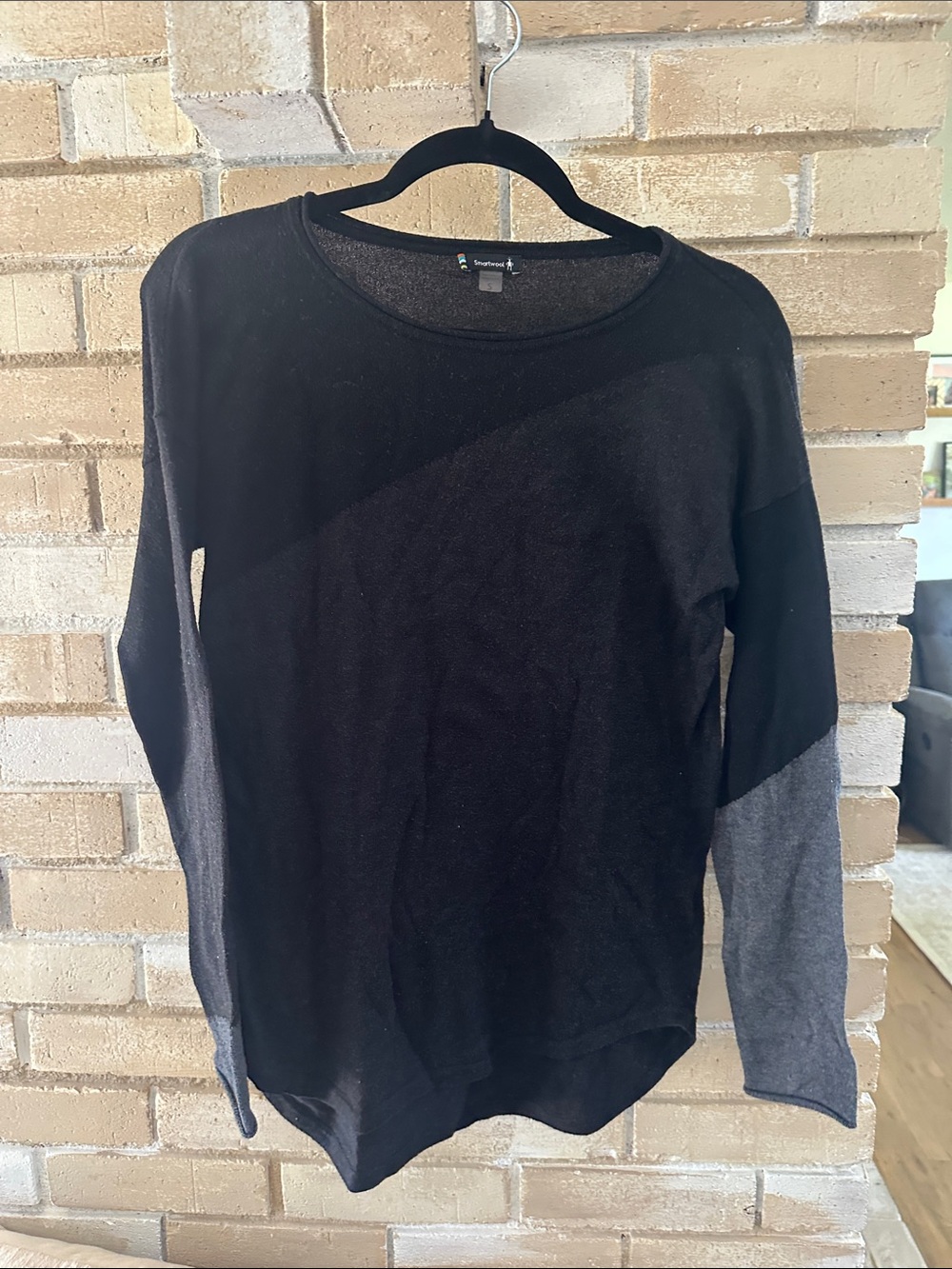 Smartwool Black and Gray Colorblock Long Sleeve Top